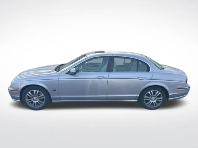 Jaguar S-Type photo 6