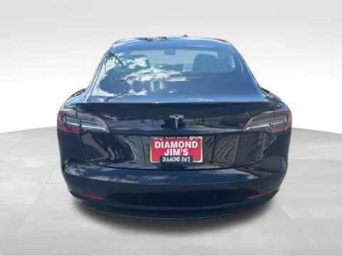 More photos of 2018 Tesla Model 3 Long Range at Diamond Jim's Motor Cars, WI