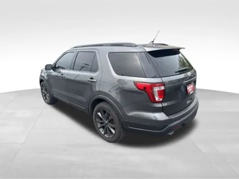 More photos of 2018 Ford Explorer XLT at Diamond Jim's Motor Cars, WI
