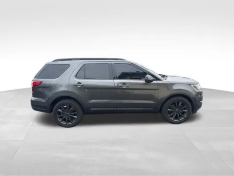 Photos of 2018 Ford Explorer XLT for sale in Milwaukee, WI at Diamond Jim's Motor Cars