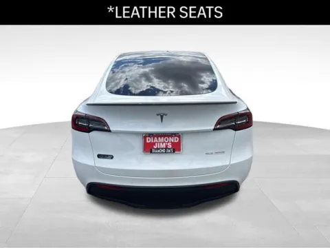 More photos of 2022 Tesla Model Y Performance at Diamond Jim's Motor Cars, WI