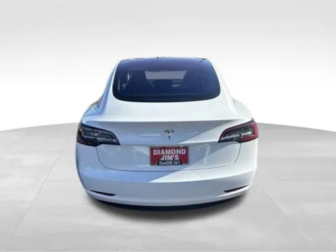 More photos of 2018 Tesla Model 3 Long Range at Diamond Jim's Motor Cars, WI