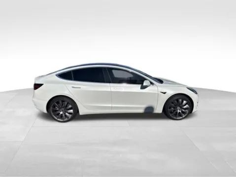 Photos of 2018 Tesla Model 3 Long Range for sale in Milwaukee, WI at Diamond Jim's Motor Cars