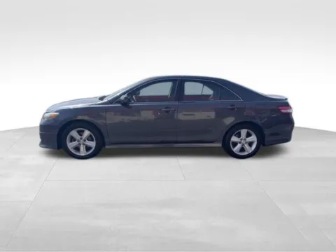 Another view of 2011 Toyota Camry SE for sale in Milwaukee, WI at Diamond Jim's Motor Cars