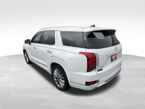 More photos of 2020 Hyundai Palisade Limited at Diamond Jim's Motor Cars, WI