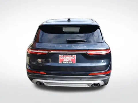 More photos of 2020 Lincoln Corsair Reserve at Diamond Jim's Motor Cars, WI