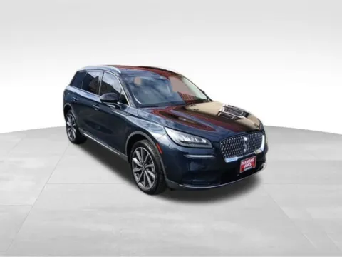 Photos of 2020 Lincoln Corsair Reserve for sale in Milwaukee, WI at Diamond Jim's Motor Cars
