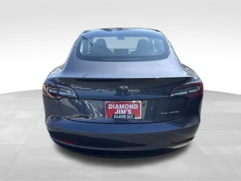 More photos of 2022 Tesla Model 3 Long Range at Diamond Jim's Motor Cars, WI