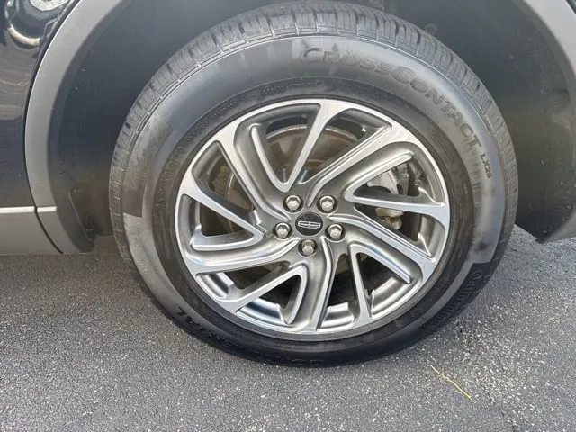 Lincoln Aviator photo 16