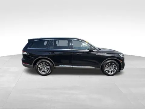 Photos of 2023 Lincoln Aviator Standard for sale in Milwaukee, WI at Diamond Jim's Motor Cars