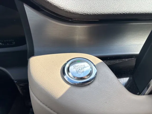 Lincoln Aviator photo 30