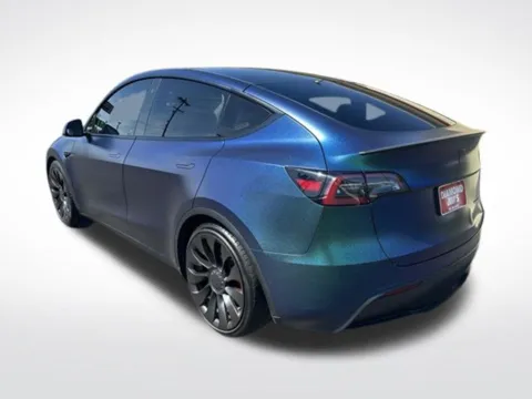 More photos of 2022 Tesla Model Y Performance at Diamond Jim's Motor Cars, WI
