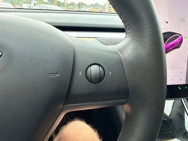 Tesla Model 3 photo 26