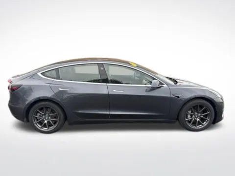 Photos of 2020 Tesla Model 3 Long Range for sale in Milwaukee, WI at Diamond Jim's Motor Cars