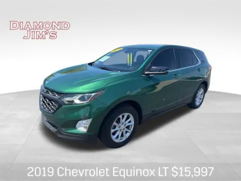 Green 2019 Chevrolet Equinox LT for sale in Milwaukee, WI