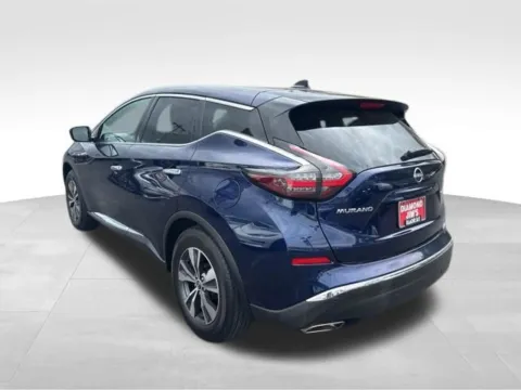 More photos of 2023 Nissan Murano S at Diamond Jim's Motor Cars, WI