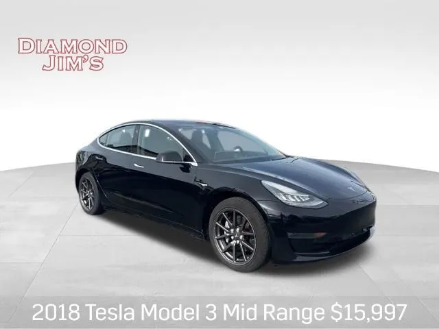 Blue 2018 Tesla Model 3 Mid Range for sale in Milwaukee, WI
