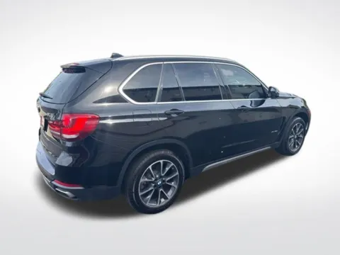 Another view of 2018 BMW X5 xDrive35i for sale in Milwaukee, WI at Diamond Jim's Motor Cars
