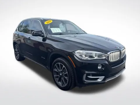 Black 2018 BMW X5 xDrive35i for sale in Milwaukee, WI