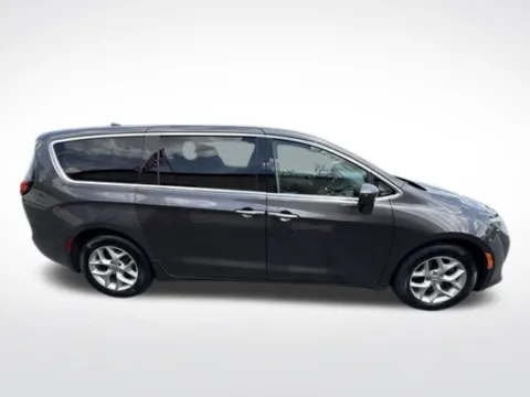 Photos of 2019 Chrysler Pacifica Touring Plus for sale in Milwaukee, WI at Diamond Jim's Motor Cars