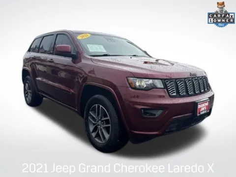 Red 2021 Jeep Grand Cherokee Laredo X for sale in Milwaukee, WI