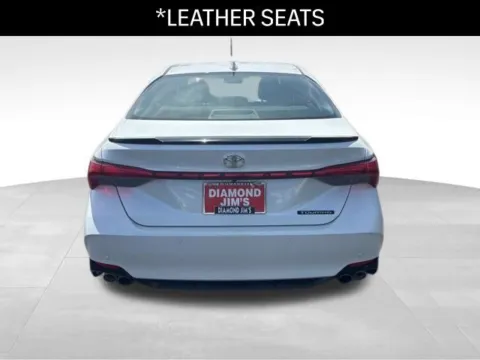 More photos of 2019 Toyota Avalon Touring at Diamond Jim's Motor Cars, WI