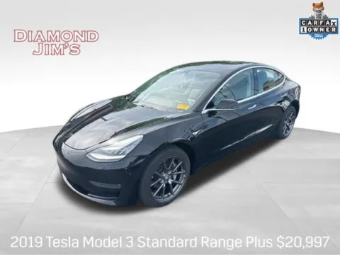 Black 2019 Tesla Model 3 Standard Range Plus for sale in Milwaukee, WI