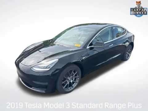 Black 2019 Tesla Model 3 Standard Range Plus for sale in Milwaukee, WI