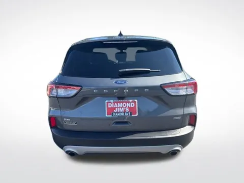 More photos of 2022 Ford Escape Plug-In Hybrid SE at Diamond Jim's Motor Cars, WI