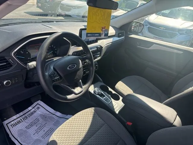 Ford Escape photo 11
