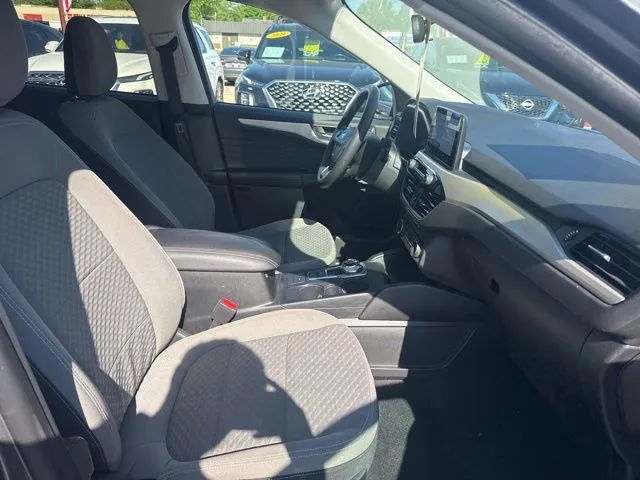 Ford Escape photo 19