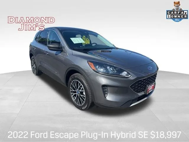 Gray 2022 Ford Escape Plug-In Hybrid SE for sale in Milwaukee, WI