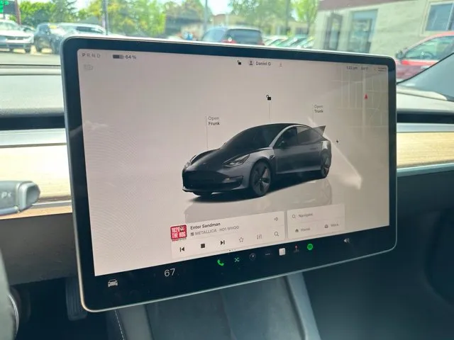 Tesla Model 3 photo 13