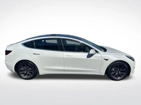 Photos of 2018 Tesla Model 3 Performance for sale in Milwaukee, WI at Diamond Jim's Motor Cars