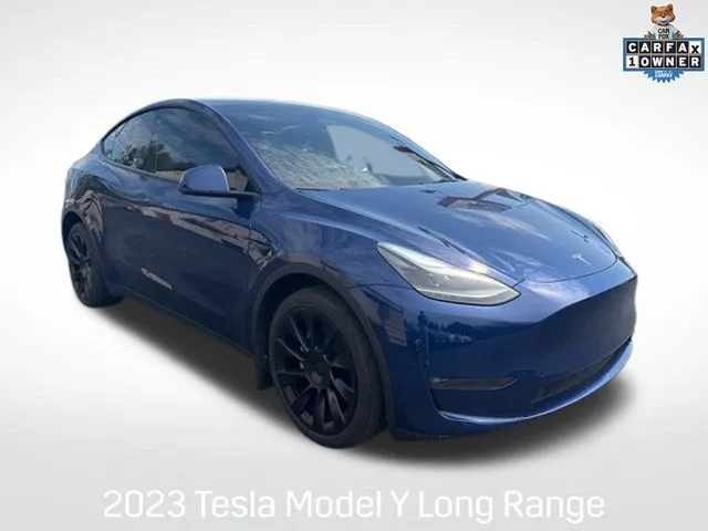 Blue 2023 Tesla Model Y Long Range for sale in Milwaukee, WI