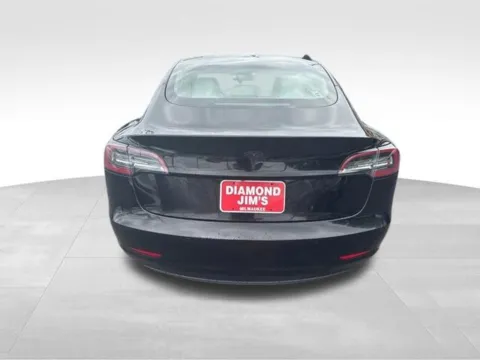 More photos of 2021 Tesla Model 3 Standard Range Plus at Diamond Jim's Motor Cars, WI