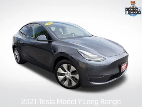 Silver 2021 Tesla Model Y Long Range for sale in Milwaukee, WI