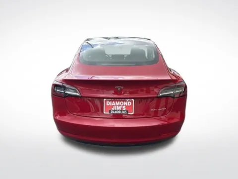 More photos of 2018 Tesla Model 3 Long Range at Diamond Jim's Motor Cars, WI