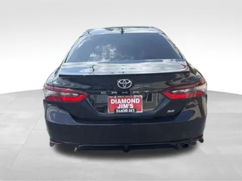 More photos of 2022 Toyota Camry SE at Diamond Jim's Motor Cars, WI