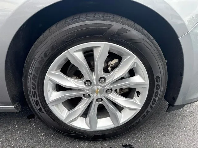 Chevrolet Malibu photo 21