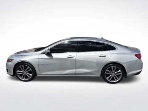 More photos of 2021 Chevrolet Malibu LT at Diamond Jim's Motor Cars, WI