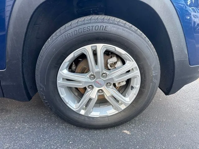 GMC Terrain photo 24