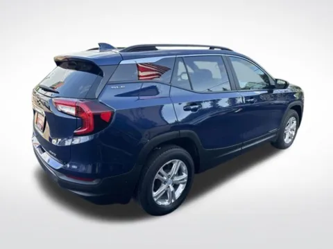 Another view of 2022 GMC Terrain SLE for sale in Milwaukee, WI at Diamond Jim's Motor Cars