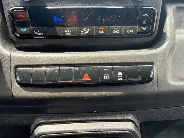 Ram ProMaster 3500 photo 27