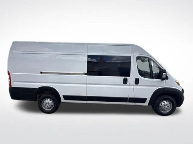 Ram ProMaster 3500 photo 2