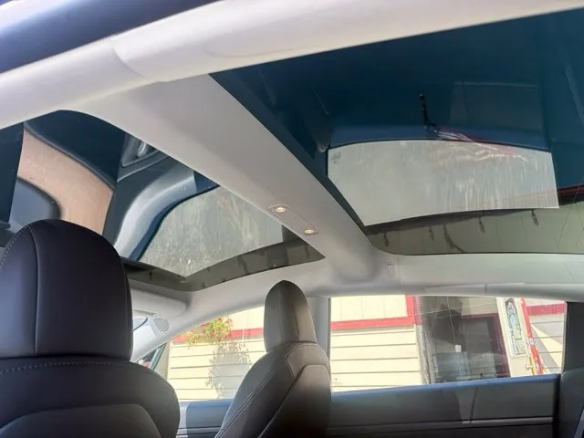 Tesla Model 3 photo 20