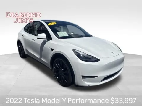 White 2022 Tesla Model Y Performance for sale in Milwaukee, WI