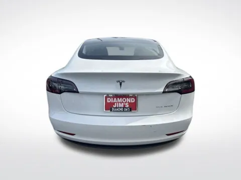 More photos of 2020 Tesla Model 3 Long Range at Diamond Jim's Motor Cars, WI
