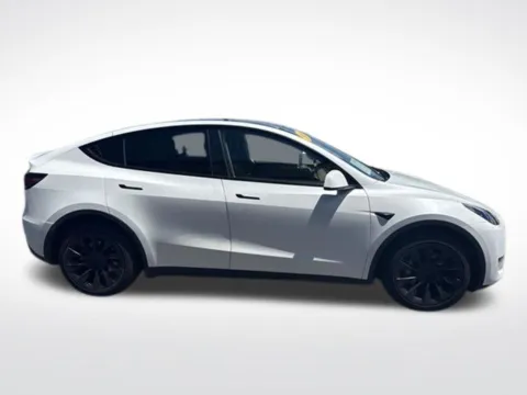 Photos of 2024 Tesla Model Y Long Range for sale in Milwaukee, WI at Diamond Jim's Motor Cars