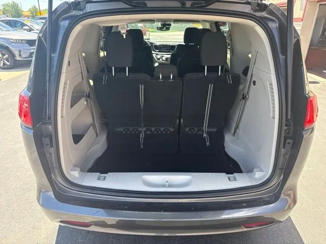 Chrysler Voyager photo 19